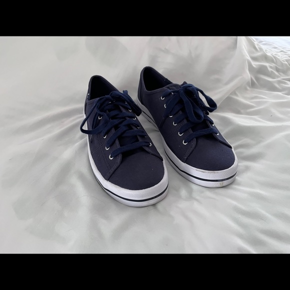 Keds size 9 seasonal kickstart sneaker. - Picture 5 of 5